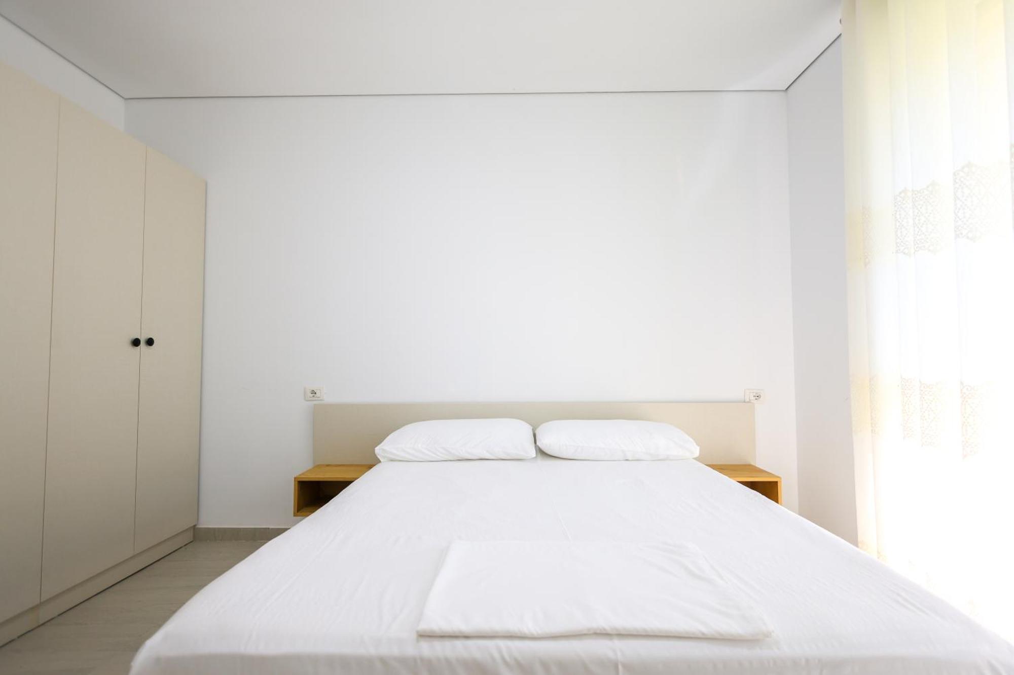 Sanpietro Vacation Apartments Durrës 外观 照片