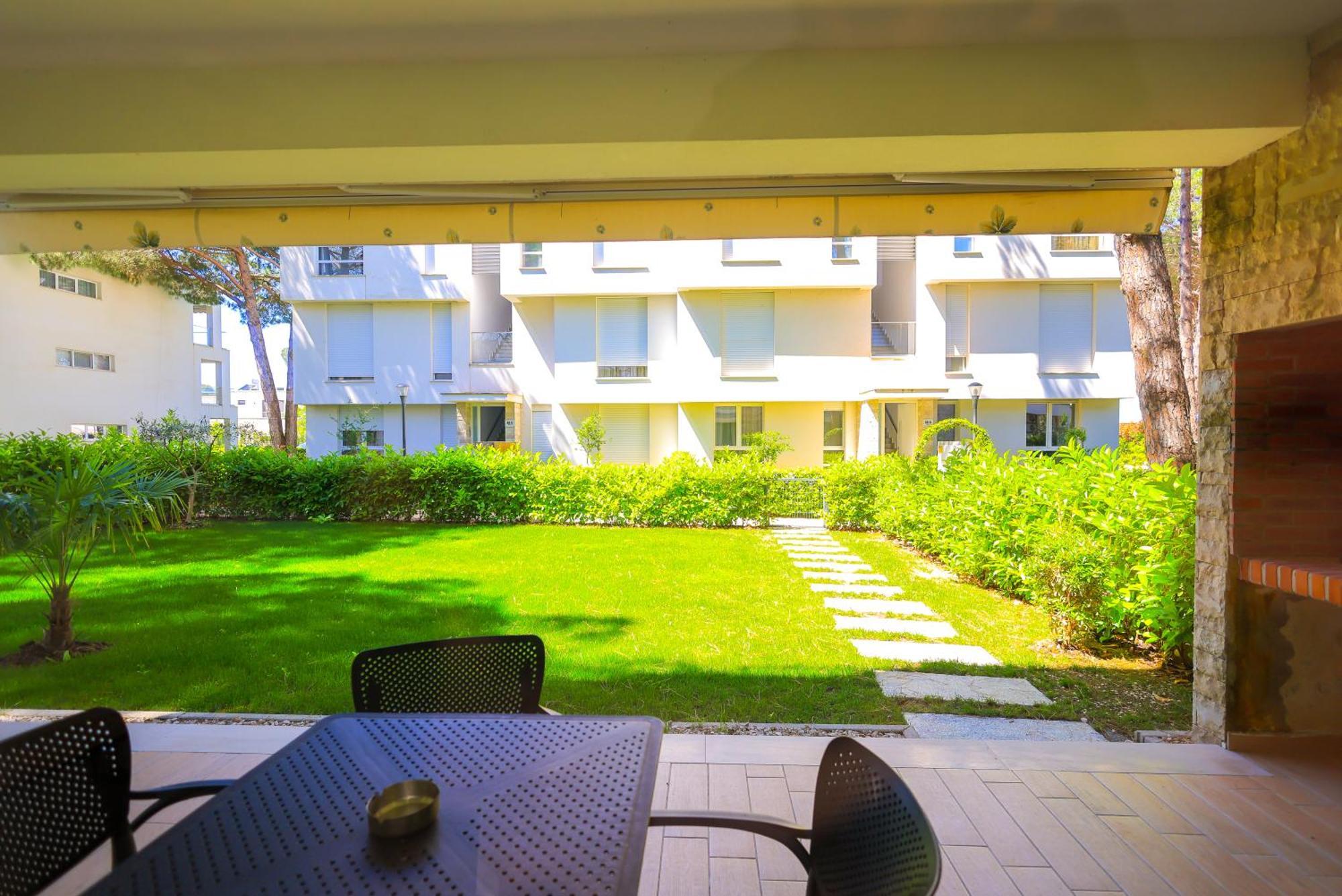 Sanpietro Vacation Apartments Durrës 外观 照片