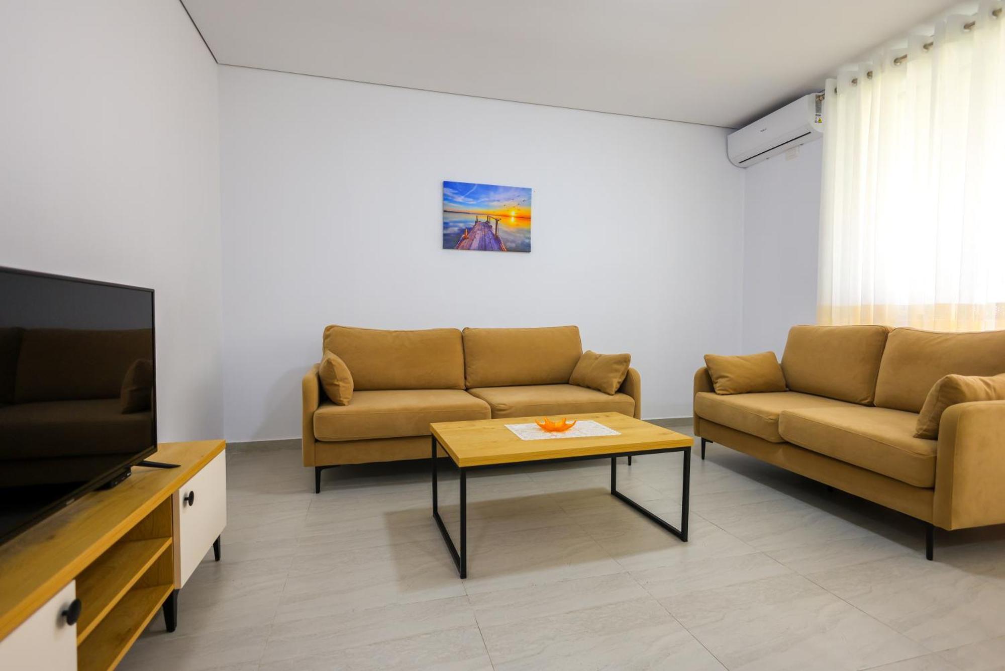 Sanpietro Vacation Apartments Durrës 外观 照片